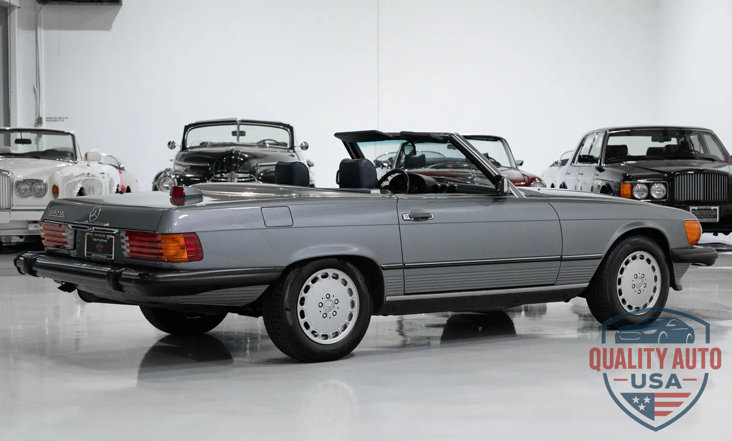 1987 Mercedes-Benz 560SL Roadster 1987 Mercedes-Benz 560SL Roadster