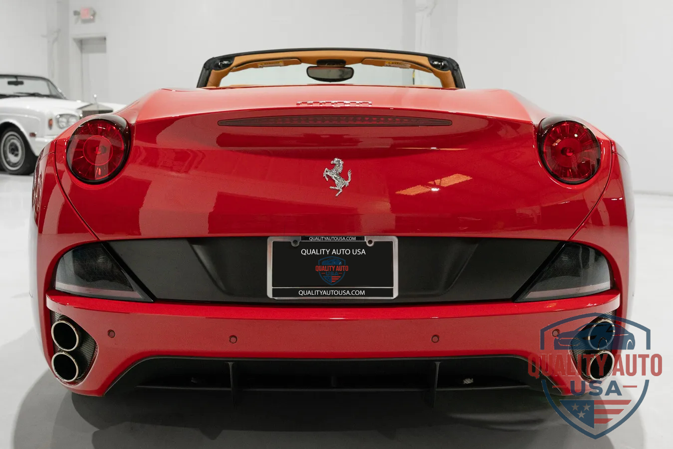 2010 Ferrari California Roadster (Only 3,097 Miles!) 2010 Ferrari California Roadster (Only 3,097 Miles!)