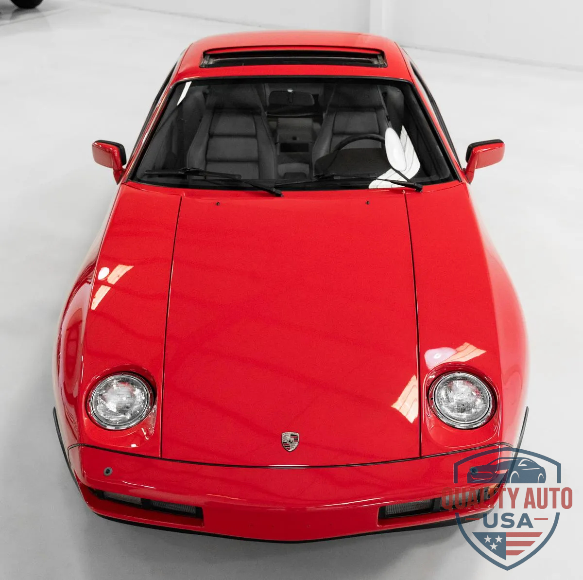 1983 Porsche 928S Sunroof Coupe 1983 Porsche 928S Sunroof Coupe